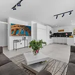 Otium For 8 People With 32 M2 Heated Pool, Outdoor Cinema, Kids Playground & Area * Loborika
