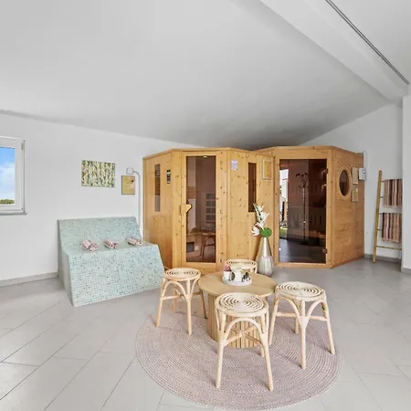 Otium For 8 People With 32 M2 Heated Pool, Outdoor Cinema, Kids Playground & Area *