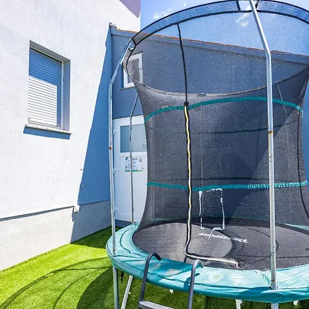 Otium For 8 People With 32 M2 Heated Pool, Outdoor Cinema, Kids Playground & Area *